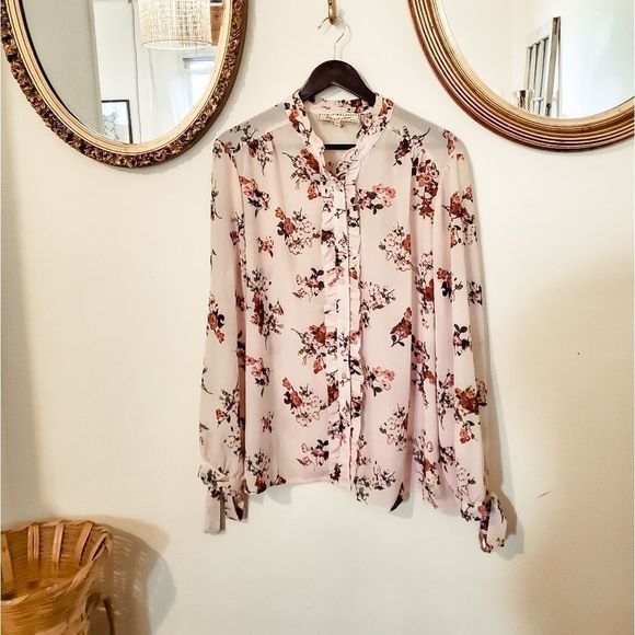 sheryl crow Tops - Sheryl crow button up blouse
